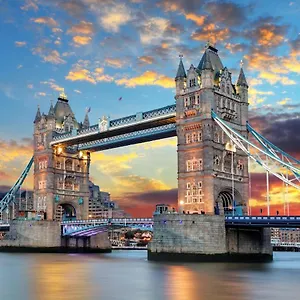 Hotel The Grand M, Londra