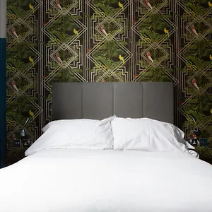Hotel The Crown, Londra
